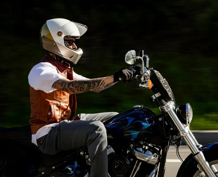 Biltwell's Lane Splitter Helmet is ideal for long rides